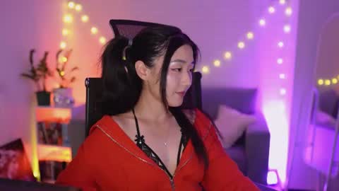 hannarosie online show from July 28, 2026, 4:50 pm