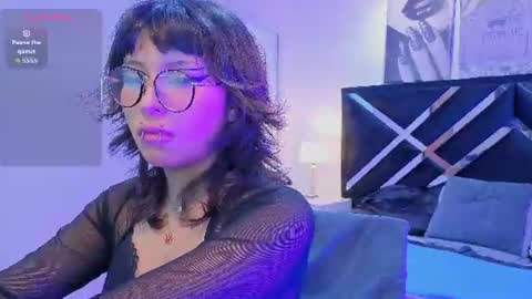hannita_01 online show from June 13, 2026, 11:52 am