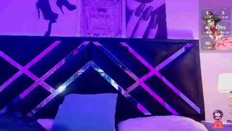 hannita_01 online show from July 27, 2026, 11:50 am