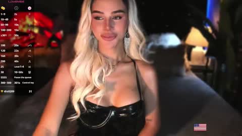 hanny113826 online show from November 8, 2025, 3:56 pm