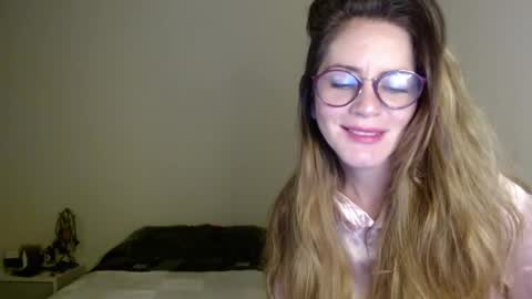Snapshot of hanny_333 chatting on January 14, 2025, 9:24 am hanny_333 online show from January 14, 2025, 9:24 am