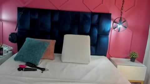 Snapshot of hanny_bliss chatting on May 31, 2026, 12:01 pm Hanny online show from May 31, 2026, 12:01 pm