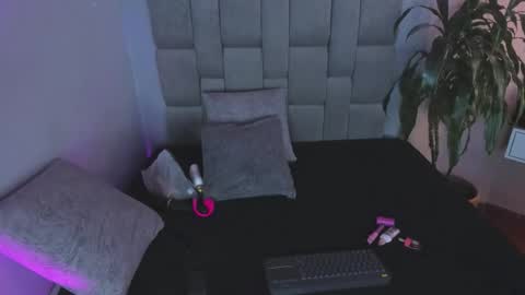 HANNY online show from September 12, 2025, 12:05 pm