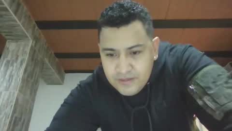 Snapshot of hansel_3 chatting on February 2, 2026, 12:09 am Andrs Cortes online show from February 2, 2026, 12:09 am