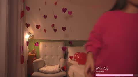 Mizi online show from February 14, 2026, 4:59 pm