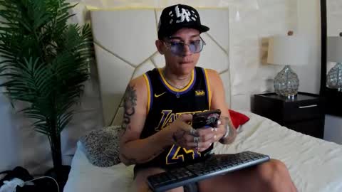  Happy Boy  online show from December 16, 2025, 11:26 am