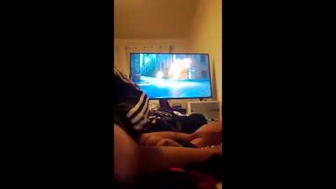 Snapshot of happydick69a chatting on April 11, 2026, 9:24 am happydick69a online show from April 11, 2026, 9:24 am