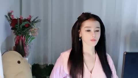 Snapshot of happyflower802318 chatting on May 8, 2026, 2:55 pm Daisy online show from May 8, 2026, 2:55 pm