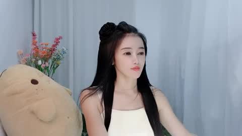 Snapshot of happyflower802318 chatting on June 1, 2026, 3:25 pm Daisy online show from June 1, 2026, 3:25 pm