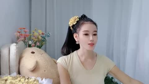 Snapshot of happyflower802318 chatting on June 9, 2026, 3:07 am Daisy online show from June 9, 2026, 3:07 am