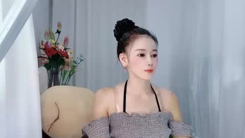 Snapshot of happyflower802318 chatting on June 28, 2026, 3:12 am Daisy online show from June 28, 2026, 3:12 am