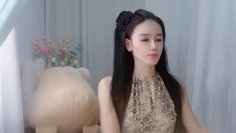 Snapshot of happyflower802318 chatting on July 8, 2026, 2:49 am Daisy online show from July 8, 2026, 2:49 am