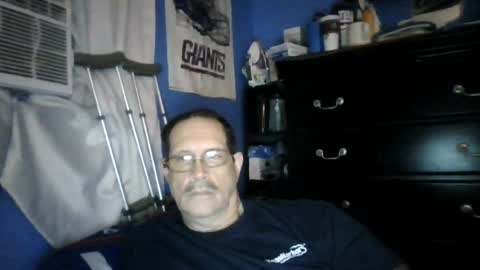 happyhappy4 online show from June 28, 2026, 5:02 am
