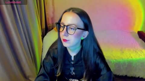 Stephanie online show from March 28, 2026, 6:40 pm