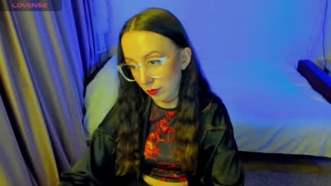 Snapshot of happystephanie chatting on April 30, 2026, 8:15 pm Stephanie online show from April 30, 2026, 8:15 pm