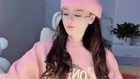 Daisy online show from December 10, 2024, 3:55 pm