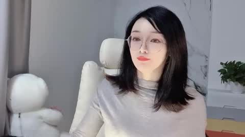 Daisy online show from February 27, 2025, 5:04 pm