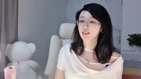 Daisy online show from February 28, 2025, 2:53 pm