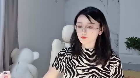 Daisy online show from March 3, 2025, 5:20 am