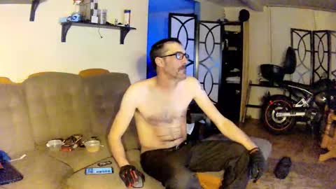 ILoveAssHoles online show from November 18, 2025, 11:59 pm