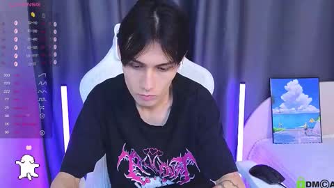 Mark online show from November 4, 2025, 10:58 am