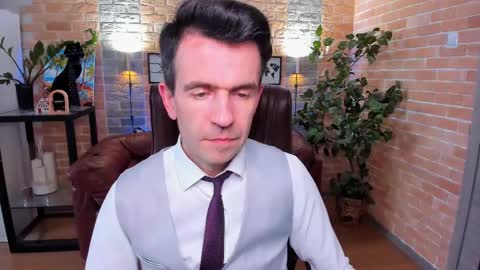 Steve online show from March 11, 2025, 1:34 pm