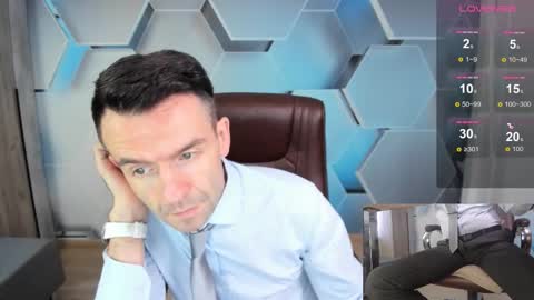 Snapshot of hard_and_juici chatting on February 2, 2026, 8:35 am Steve online show from February 2, 2026, 8:35 am
