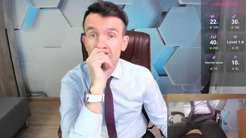 Snapshot of hard_and_juici chatting on February 4, 2026, 11:38 am Steve online show from February 4, 2026, 11:38 am