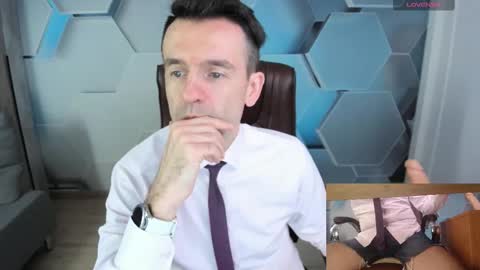 Snapshot of hard_and_juici chatting on February 6, 2026, 9:34 am Steve online show from February 6, 2026, 9:34 am
