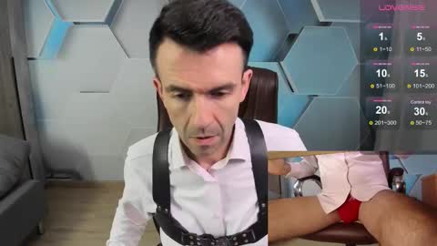 Snapshot of hard_and_juici chatting on February 9, 2026, 9:24 am Steve online show from February 9, 2026, 9:24 am