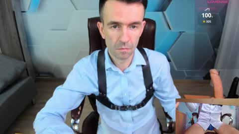Snapshot of hard_and_juici chatting on March 13, 2026, 8:54 am Steve online show from March 13, 2026, 8:54 am
