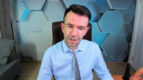 Snapshot of hard_and_juici chatting on March 15, 2026, 3:23 am Steve online show from March 15, 2026, 3:23 am
