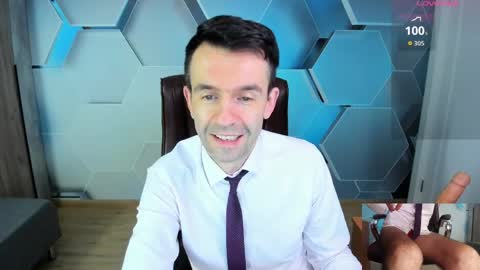 Snapshot of hard_and_juici chatting on March 30, 2026, 3:29 am Steve online show from March 30, 2026, 3:29 am