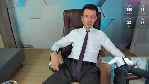 Snapshot of hard_and_juici chatting on April 4, 2026, 4:00 am Steve online show from April 4, 2026, 4:00 am