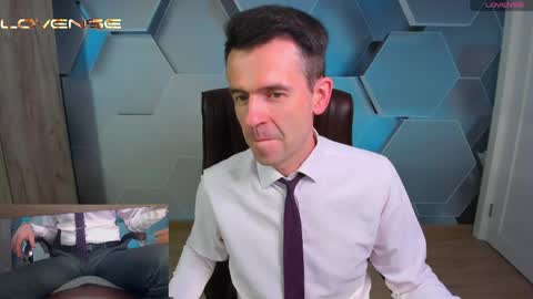 Steve online show from June 4, 2026, 11:27 am