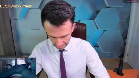 Steve online show from June 7, 2026, 4:16 am