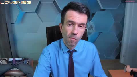 Steve online show from June 15, 2026, 3:09 am