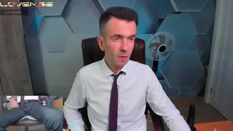 Steve online show from June 18, 2026, 2:32 pm