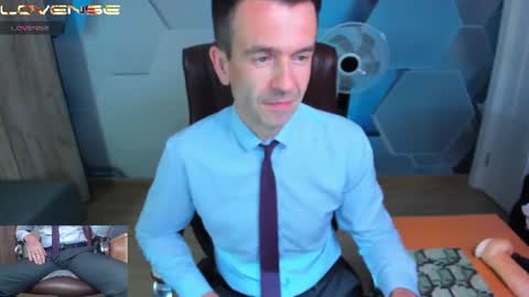 Steve online show from July 6, 2026, 4:09 am