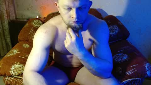 Snapshot of hardandripped chatting on December 16, 2024, 2:15 am Valentino Hard online show from December 16, 2024, 2:15 am