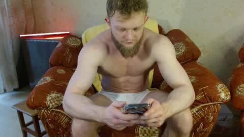 Snapshot of hardandripped chatting on March 4, 2025, 8:02 am Valentino Hard online show from March 4, 2025, 8:02 am