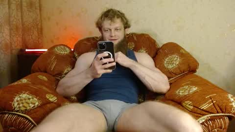 Snapshot of hardandripped chatting on September 28, 2025, 2:55 pm Valentino Hard online show from September 28, 2025, 2:55 pm