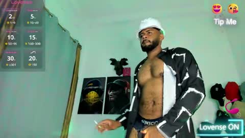 Snapshot of hardboy_latin chatting on April 9, 2026, 4:23 am hardboy_latin online show from April 9, 2026, 4:23 am