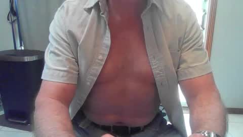 hardchicagoforzya online show from November 6, 2025, 8:43 pm