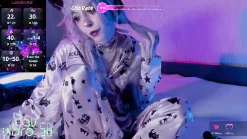 Mia online show from October 18, 2025, 10:54 pm