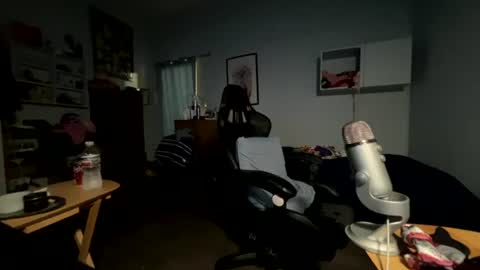 harddmikee online show from July 11, 2026, 2:36 am