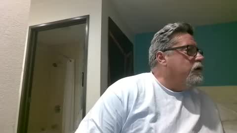 hardfreak4you online show from November 10, 2025, 9:08 am