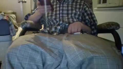 Snapshot of hardguymike chatting on April 19, 2026, 9:52 am hardguymike online show from April 19, 2026, 9:52 am