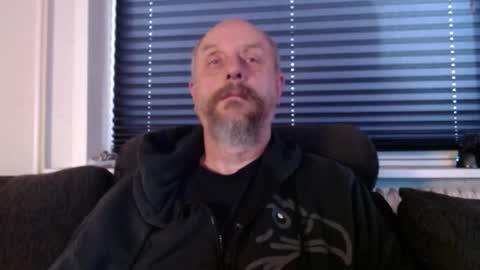 MrLazy online show from December 15, 2025, 10:30 am