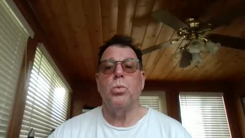 Snapshot of hardsweetandsticky chatting on March 27, 2026, 8:41 pm HSS online show from March 27, 2026, 8:41 pm